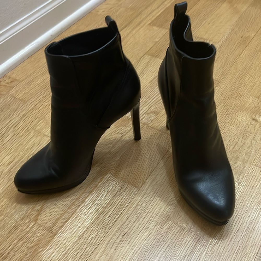 Platform high heel booties